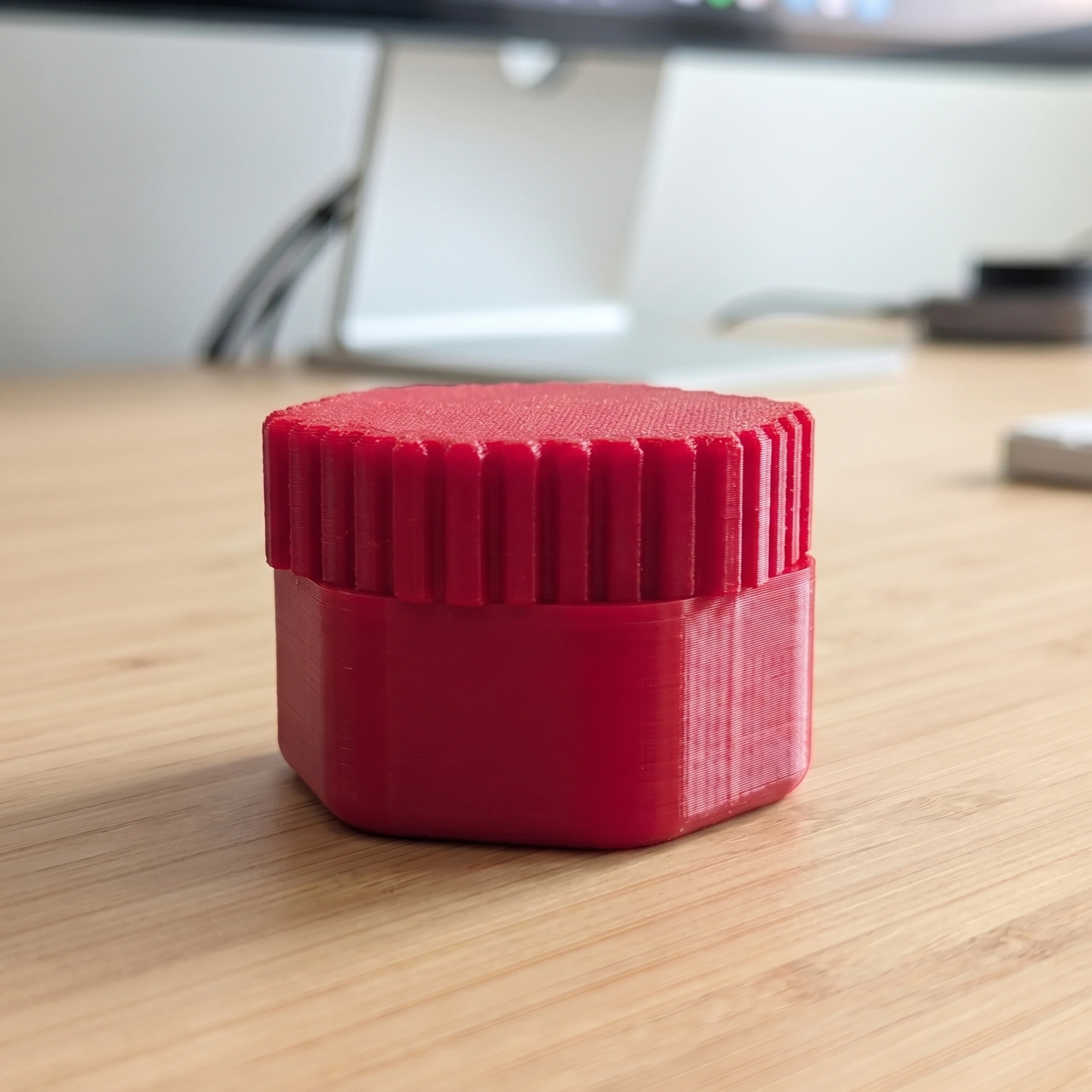 Pocket-Sized Travel Container image 7